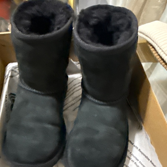 Toddler Classic II Boot Ugg - Picture 3 of 5